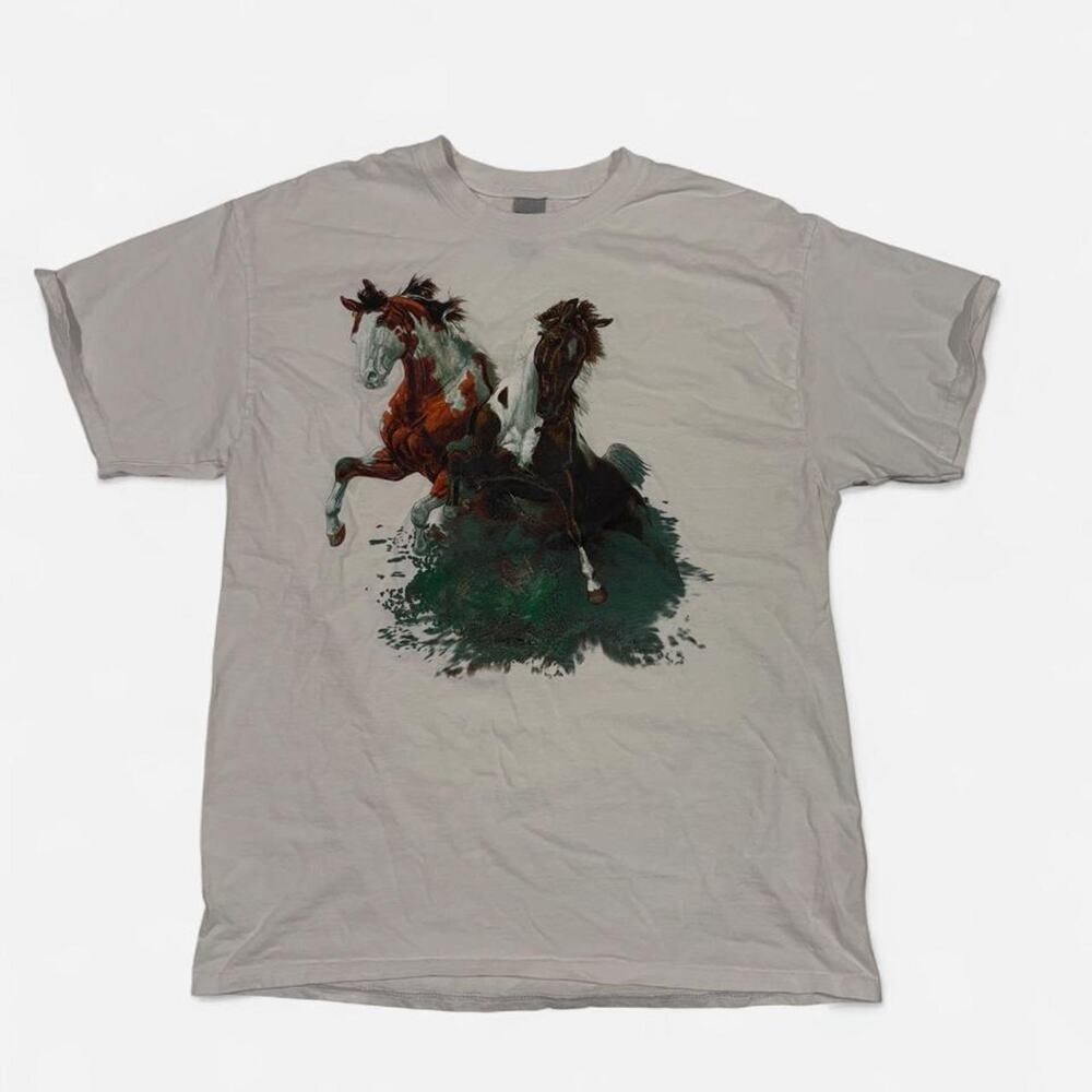 Gildan ultra cotton horse graphic